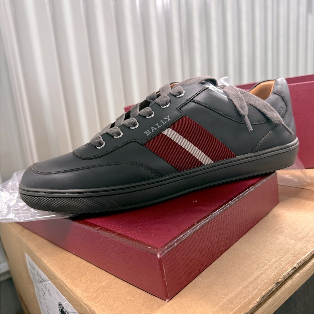 BALLY MENS LOW CHOCOLATE CALF SNEAKER
